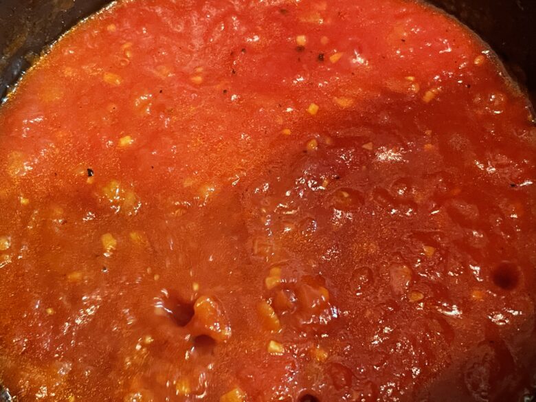 トマトを煮詰める